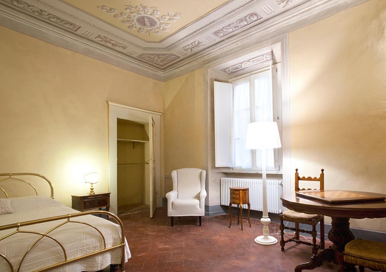 Almadelena Guest House Pisa Oda fotoğraf