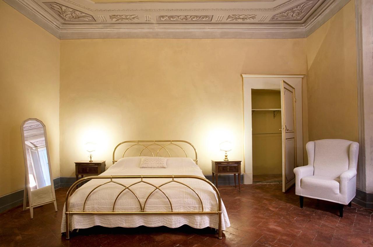 Almadelena Guest House Pisa Oda fotoğraf